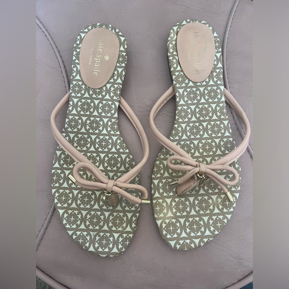 Kate Spade Flip Flops 💕